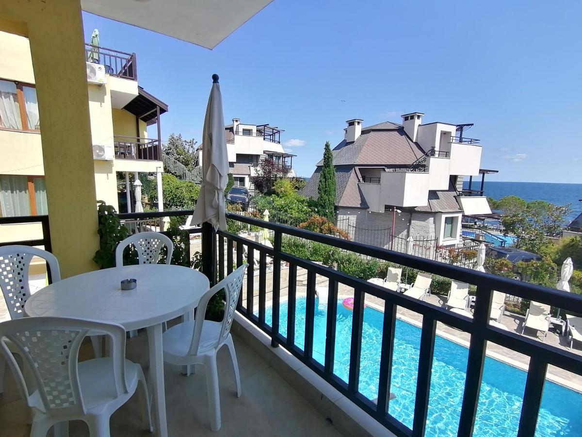 Apartments Elinor Budjaka ソゾポル エクステリア 写真